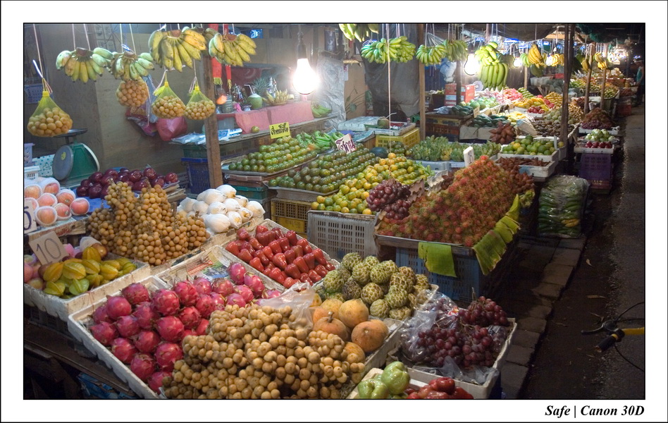 2006 - 07 - Phuket - Phuket town marche 05